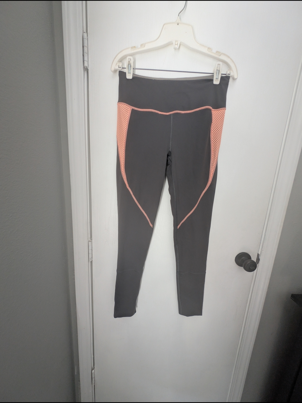 Victoria's Secret Gray and Coral Sport Leggings